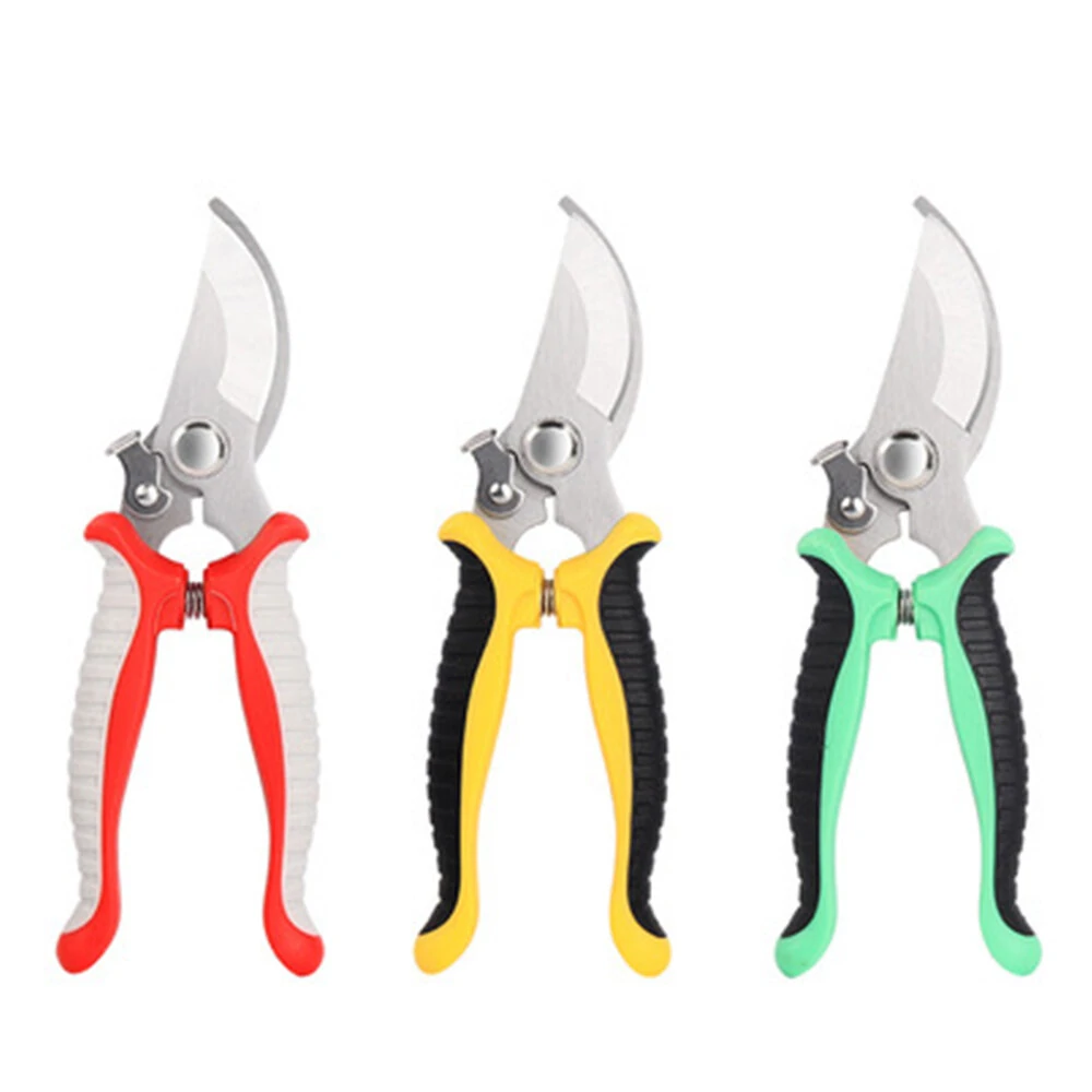 Fiskars Professional Bypass Pruning Shears | Sharp Garden Scissors & Tree Trimmers