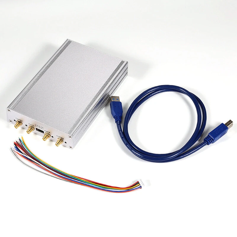 B210mini SDR | 70MHz-6GHz Range, 61.44MHz Sampling | USB 3.0 Type-C | Matlab Gnuradio Compatible